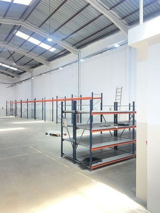 Nave industrial en alquiler en Gran Via LH en Hospitalet de Llobregat, L´