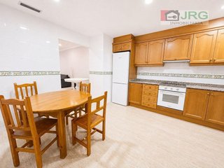 Piso en alquiler en Zona Papa Luna - Platja del Gurugú en Benicarló