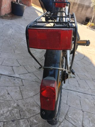 Bicicleta paseo con cesta