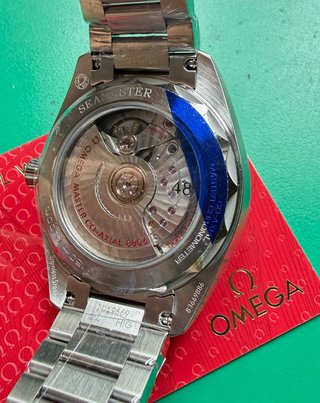 Omega Railmaster Reloj Negro y Plateado