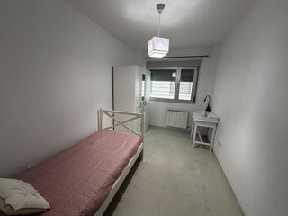 Piso en alquiler en Bola de Oro - Serrallo en Granada