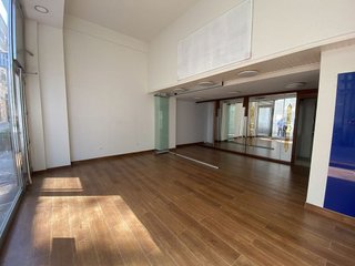 Local comercial en alquiler en Centro en Torrelavega