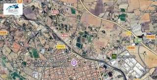 Local comercial en venta en Novelda