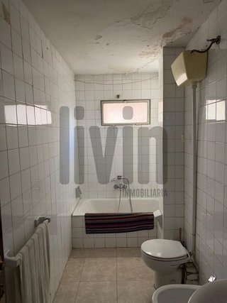 Piso en venta en Peñamefecit - Avda Barcelona en Jaén