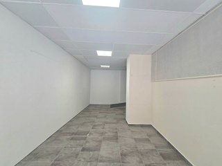 Local comercial en alquiler en Calella