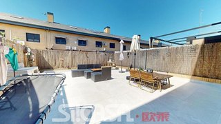 Casa adosada en venta en Las Américas en Parla