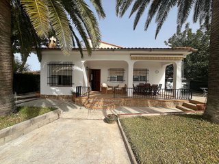 Chalet en venta en Albalat dels Tarongers