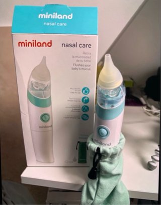 Cámara y monitor Miniland + limpiador nasal