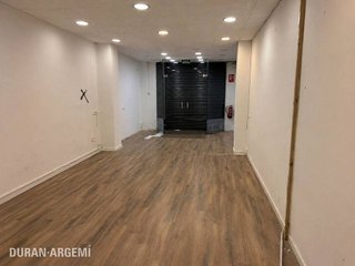 Local comercial en alquiler en Sant Pere en Terrassa
