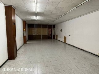 Local comercial en alquiler en Sant Pere en Terrassa