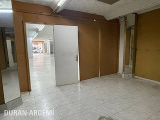 Local comercial en alquiler en Sant Pere en Terrassa