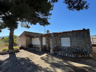 Chalet en venta en Castalla