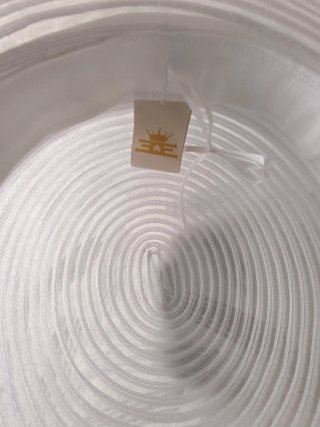 Sombrero blanco elegante