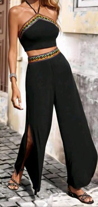Completo top e pantaloni neri