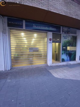 Local comercial en venta en San Ildefonso - Catedral en Jaén