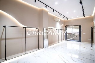 Local comercial en alquiler en Sant Gervasi - Galvany en Barcelona
