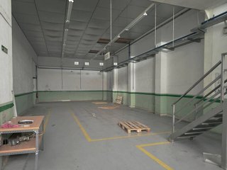 Nave industrial en alquiler en Gràcia en Sabadell