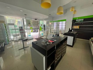 Local comercial en alquiler en El Grau en Valencia