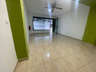 Local comercial en alquiler en Huerta de la Reina - Trassierra en Córdoba