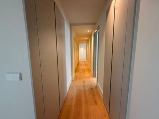 Piso en alquiler en Puerto Chico en Santander