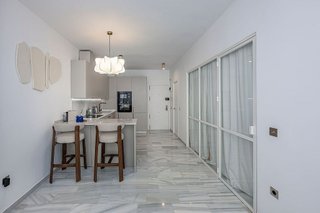Piso en alquiler en La Carolina-Guadalpín en Marbella