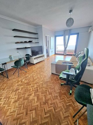 Piso en alquiler en Carranque - Haza Cuevas en Málaga