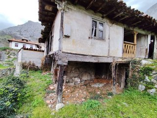 Casa en venta en Piloña