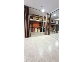 Local comercial en venta en Residencia en Logroño