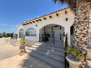 Chalet en venta en Dolores