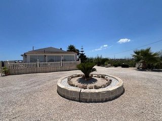Chalet en venta en Dolores