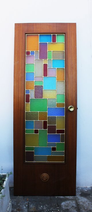 VIDRIERA COLORES PUERTA