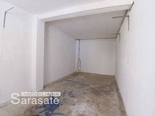 Garaje en venta en Estella/Lizarra