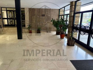 Oficina en venta en Comillas en Madrid