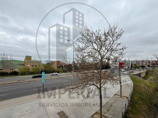 Oficina en venta en Comillas en Madrid