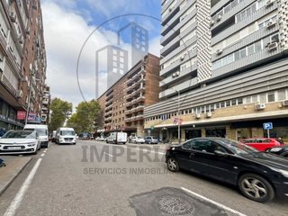 Oficina en venta en Comillas en Madrid