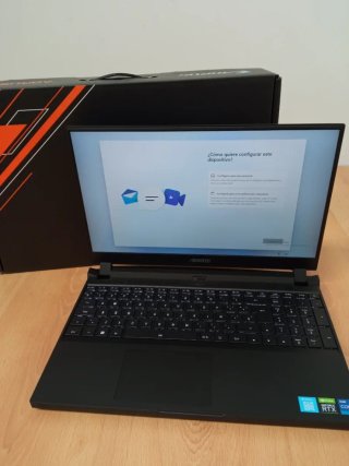 Portátil Aorus 5 E3D5030