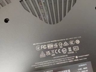 Portátil Aorus 5 E3D5030