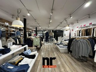 Local comercial en alquiler en Zona Industrial en Barbera del Vallès