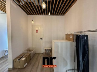 Local comercial en alquiler en Zona Industrial en Barbera del Vallès