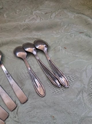 9 Cucchiaini da collezione