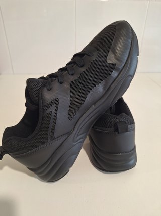 Zapatillas deportivas mujer negras T-41 SEMINUEVAS