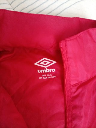 Chubasquero Umbro Rojo