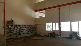 Nave industrial en alquiler en La Paz en Alcalá de Guadaira
