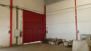 Nave industrial en alquiler en La Paz en Alcalá de Guadaira