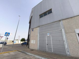 Nave industrial en alquiler en La Paz en Alcalá de Guadaira