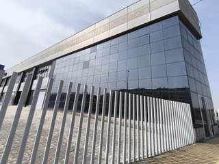 Nave industrial en alquiler en La Paz en Alcalá de Guadaira