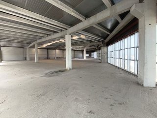 Nave industrial en alquiler en La Paz en Alcalá de Guadaira