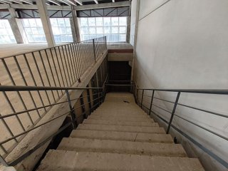 Nave industrial en alquiler en La Paz en Alcalá de Guadaira