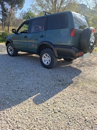 Nissan Terrano II 2000
