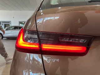 BMW SERIE 3 320i Auto. Touring (2020)